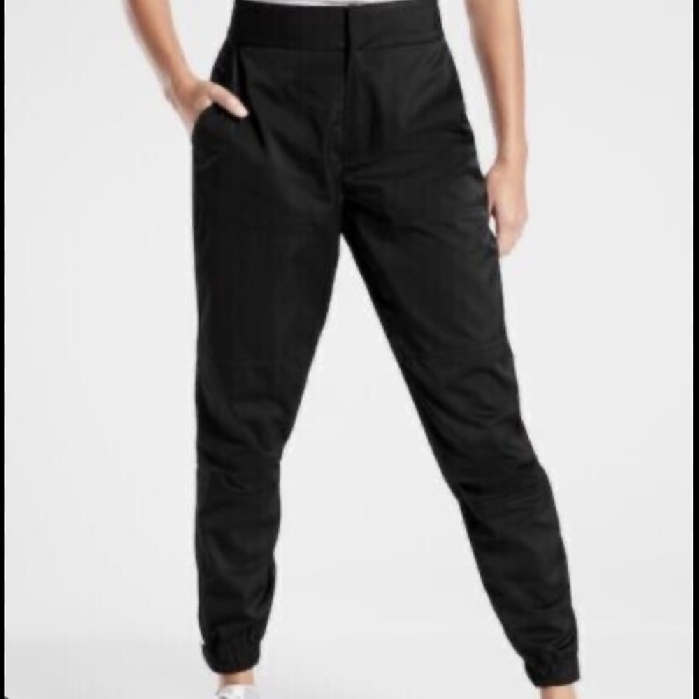 Athleta Radiant Joggers, 100%‎ Polyester, Size 0